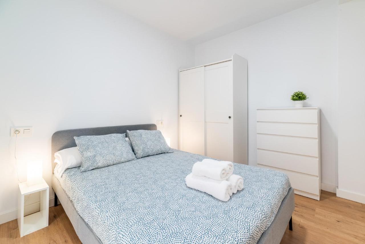 Modern Plaza De Toros Apartment With Free Parking Granada Dış mekan fotoğraf